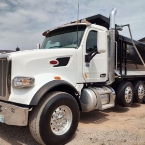 2021 Peterbilt 567